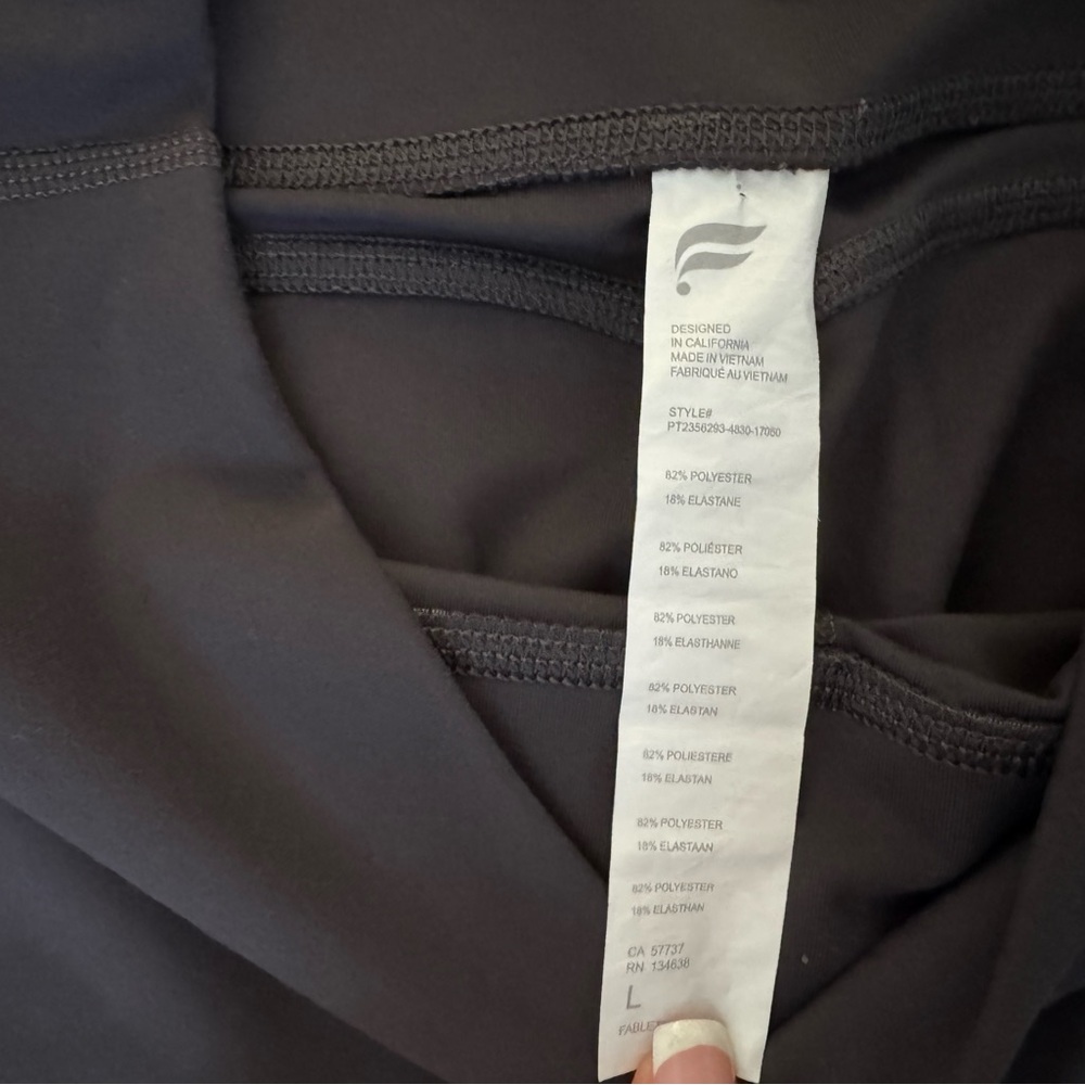Fabletics, bundle of 4 Women's Yoga Pants — Gray and Black Flare Leg - Picture 4 of 4